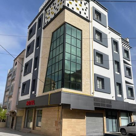 Hotel Borsa Saint-Arnaud 外观 照片