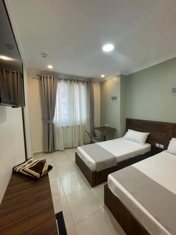 Hotel Borsa Saint-Arnaud 外观 照片